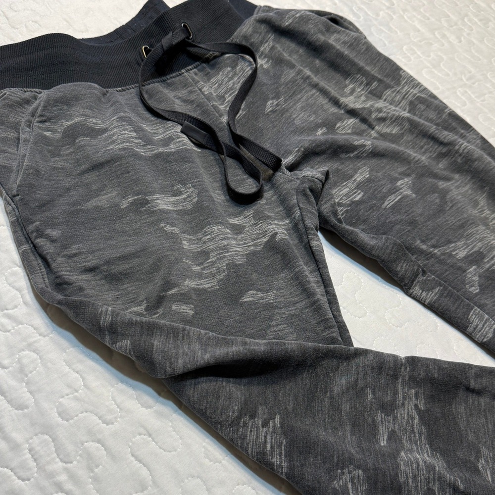 Women XS Joggers Gray Space CAMO LOUNGE GYM YOGA CASUAL RECYCLED BLEND ATHLETE